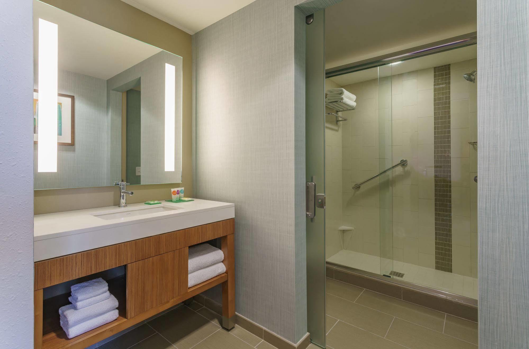 Hyatt Place Houston Galleria Exterior foto